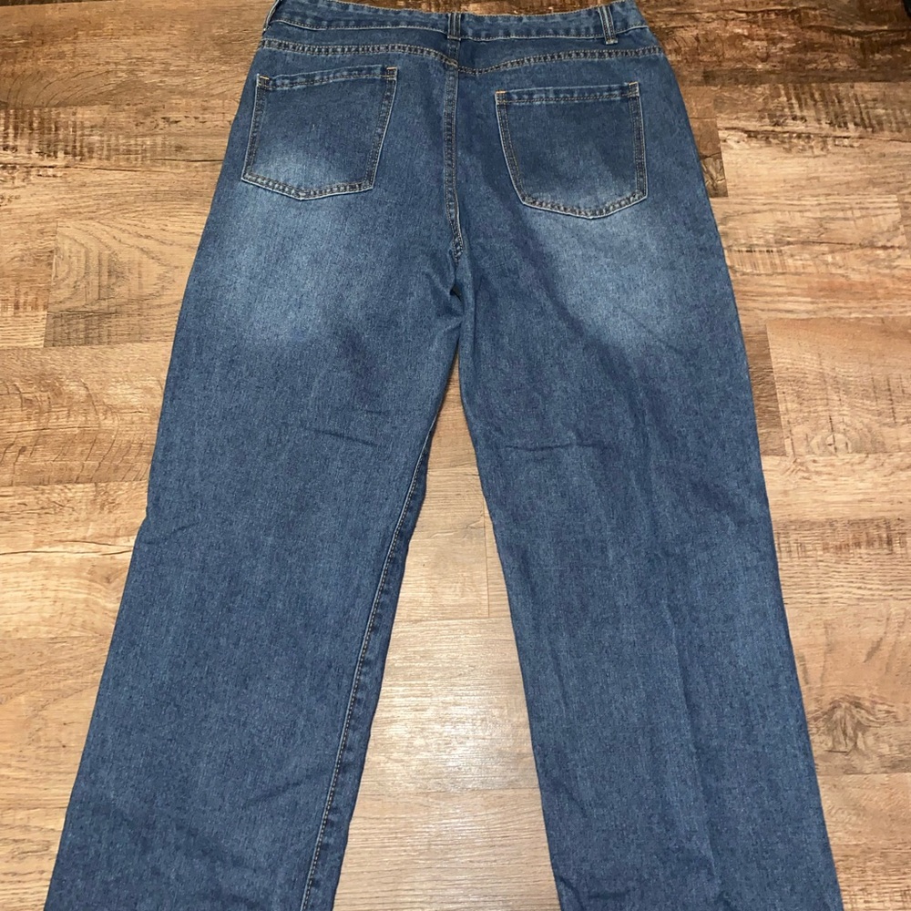 Baggy jeans